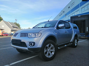 Mitsubishi L200 2.5d 131kw Automat 12a 184ooo km Maastur (2 foto / 5)