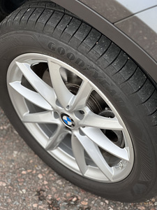 BMW X1 sDrive 18i (10 foto / 15)