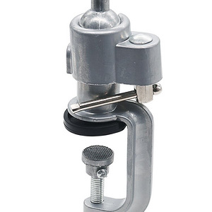 Adapter trelli kinnitamiseks lauale. (7 foto / 9)