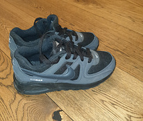 Спортивная обувь для мальчиков Nike Airmax