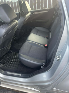 MERCEDES-BENZ B 180 NGT (5 foto / 6)