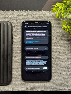 iPhone 11 128 GB 70% Black (4 фото из 5)
