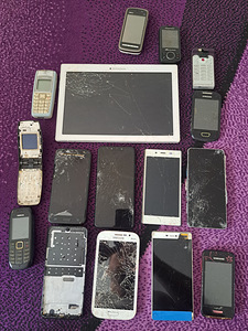 Telefonid