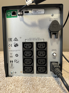 UPS APC Smart-UPS C 1000VA 600W LCD 230V must USB-ga (3 foto / 3)