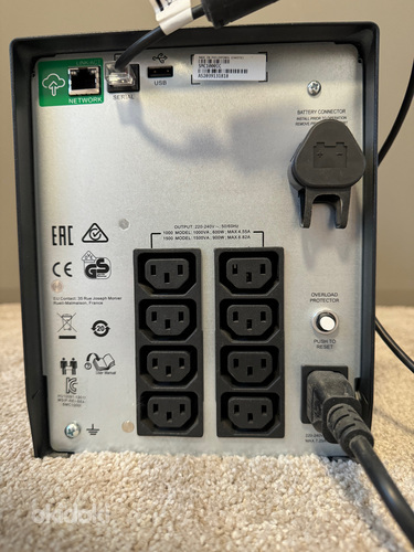 UPS APC Smart-UPS C 1000VA 600W LCD 230V must USB-ga (foto #3)