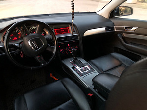 Audi A6 универсал (2 фото из 6)