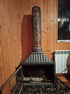Продам камин (сердечник камина) (3 фото из 3)