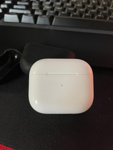 Apple Airpods 3 (3 foto / 3)