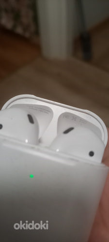 Apple AirPods 2 (foto #3)