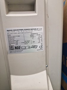 Тепловой насос Daikin Perfera 30 (3 фото из 4)