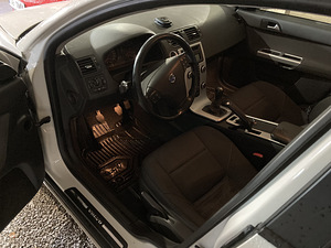 Volvo v50 1.6d 84kw (5 foto / 9)