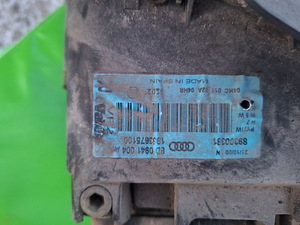 Фары Audi A4 B5 рестайлинг 99a./Esituled Audi A4 B5 resty (8 foto / 9)