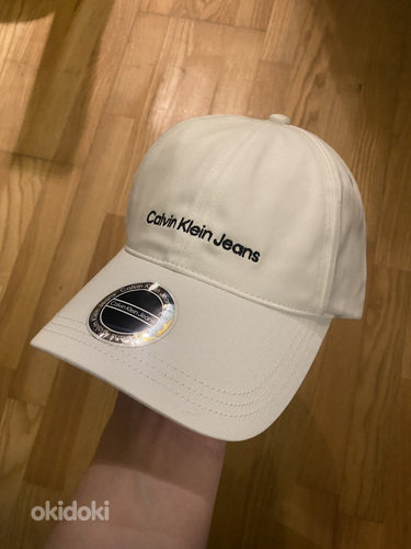 Calvin klein jeans cap, “one size” - 25€ New with tags (foto #1)