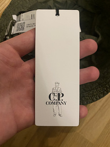 Cp company panama, “L size, but fits more to M” - 100€ New (3 foto / 5)