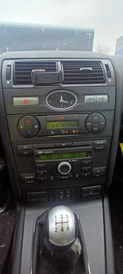 Ford Mondeo (7 фото из 9)