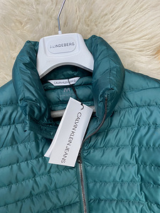 Calvin Kleini meeste jakk M / L (2 foto / 4)