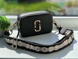 Marc Jacobs сумочки (3 фото из 7)