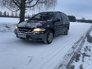 Chrysler Voyager (1 фото из 10)