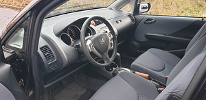 Honda Jazz (4 foto / 7)
