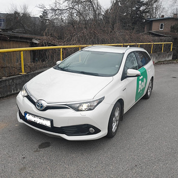 Autorent Toyota Auris hybrid Lpg 2016