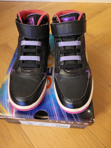 Geox n. 33 (2 foto / 5)