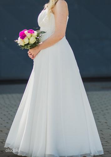 Свадебное платье с.38-40 (фото #4)