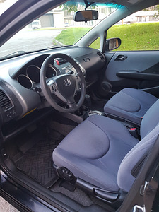 Honda Jazz-1.3(61kw)autom.(bron.18.09) (4 foto / 11)