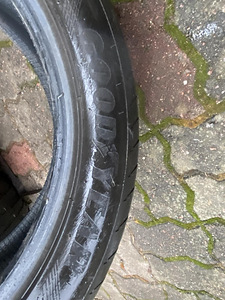 R19 245/45*GOODYEAR*(2021a,5mm) (3 foto / 3)
