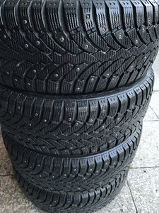 *Formula*(Pirelli)R16,205/55(8mm) (1 foto / 4)