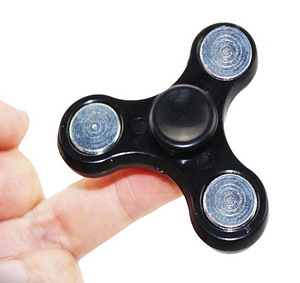 Uued Fidget Spinner uued (Saadaval palju värve) (3 foto / 3)