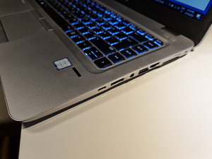 HP Elitebook 840 G3 (2 foto / 3)