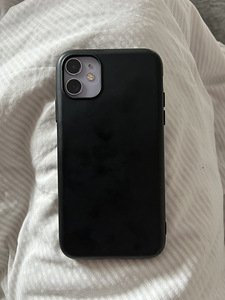 iPhone 11 64GB фиолетовый (4 фото из 4)