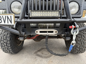 Suzuki Samurai (10 фото из 14)
