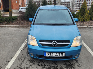 Продается Opel Meriva 1,6 (7 фото из 8)