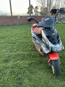Müüa roller aprilia sr50 street 2012 (4 foto / 5)