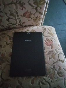 Samsung galaxy tab s2 (2 фото из 2)
