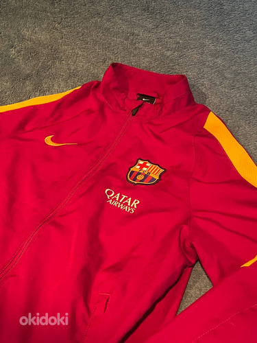 Nike spordijakk