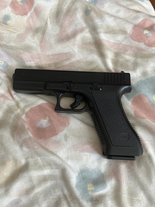 AIRSOFT GUN GLOCK 17 (1 foto / 6)