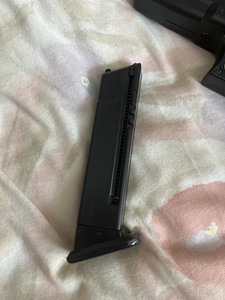 AIRSOFT GUN GLOCK 17 (4 foto / 6)
