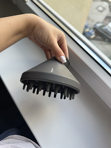 Dyson styler/long (7 foto / 7)