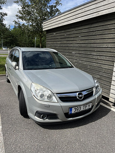 Opel Signum (1 foto / 4)