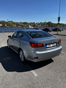 Lexus is220 (3 фото из 7)