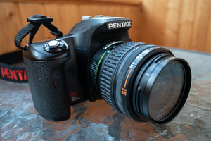 Peegelkaamera Pentax K100D Super + 18-55 objektiiv