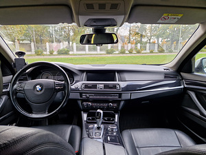 BMW 525d xDrive (5 foto / 8)