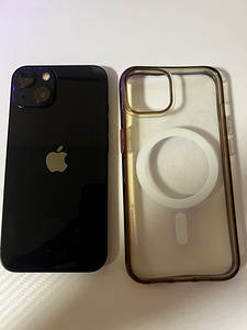 iPhone 13 256 ГБ (2 фото из 4)