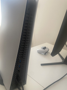 Playstation 5 Disc + Samsung monitor (4 foto / 10)