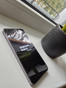 Samsung s25 128GB 5G Titanium Siver pm UUS! (2 foto / 5)