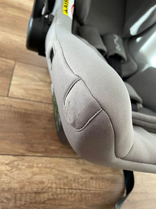 Nuna Pipa Next turvahäll + isofix alus (8 foto / 8)