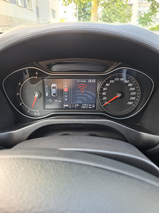 Ford mondeo 2012a 147kw (1 foto / 10)