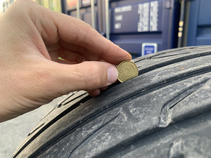 Suverehvid 255/40 R19, XL, suverehvid (2 foto / 5)